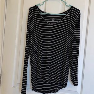 Horizontal Black and White Stretchy Top